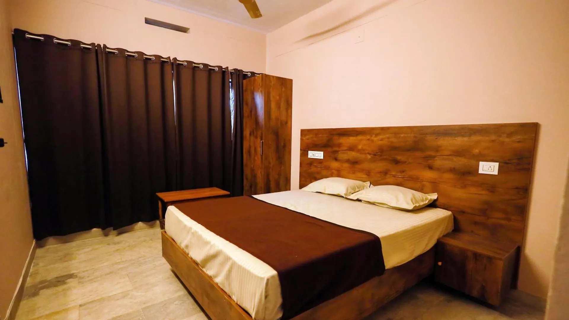 מלון סולטאן באטרי Chakalakkal Residency