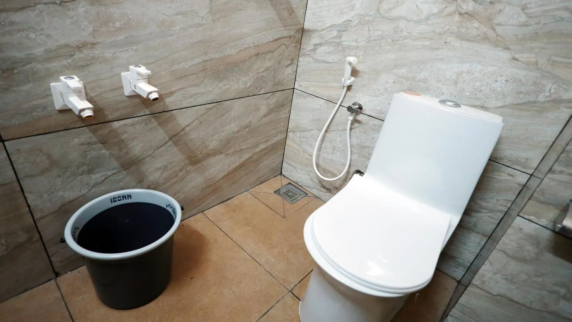 Chakalakkal Residency Hotel Sultan Bathery
