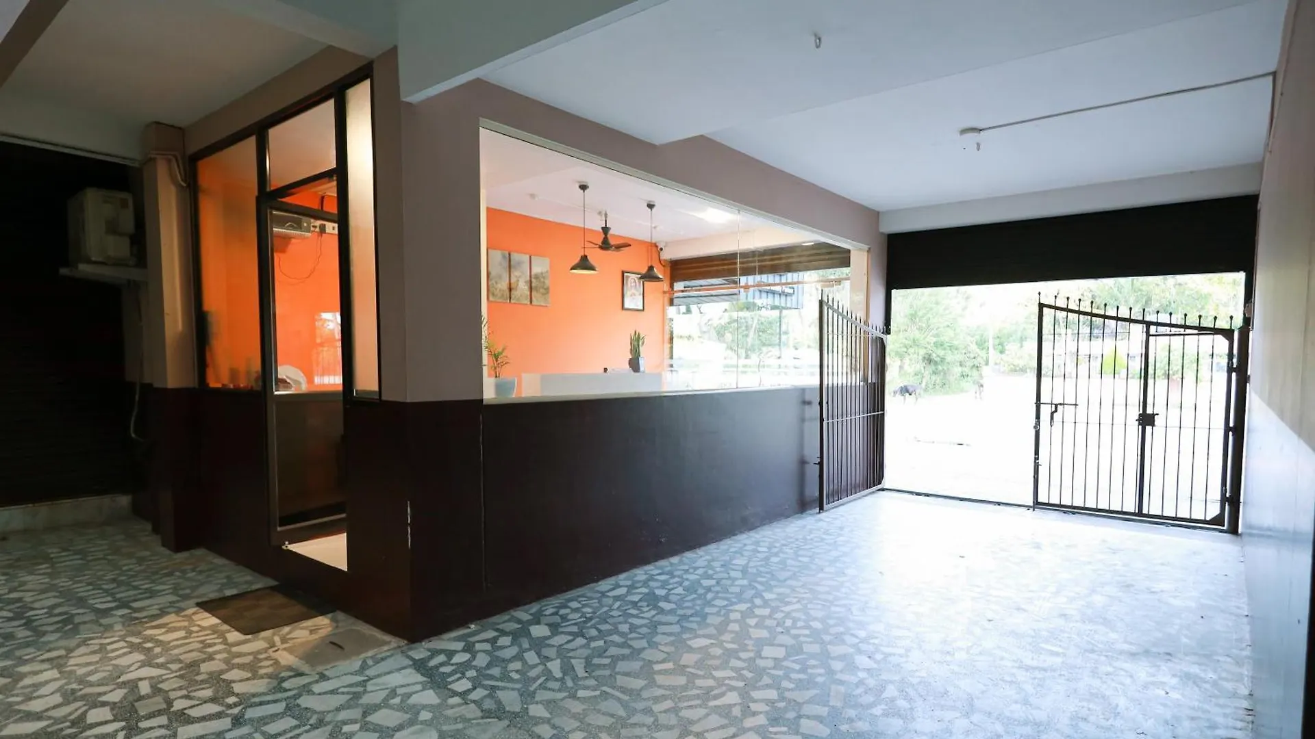 Chakalakkal Residency Hotel Sultan Bathery